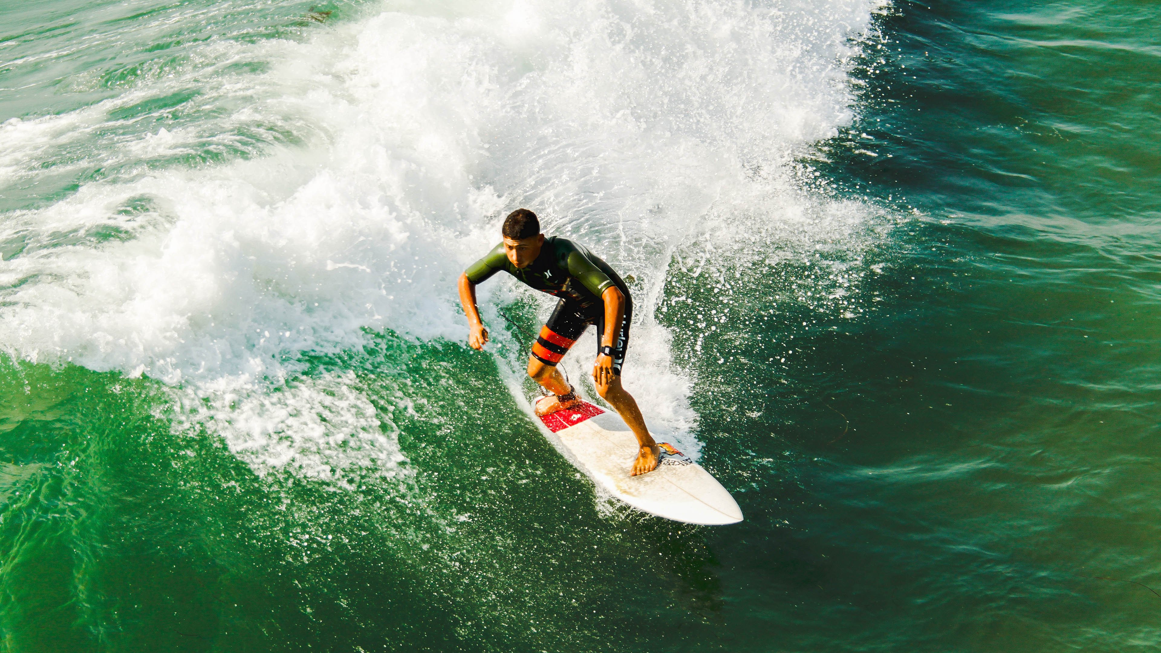 九游下载安装-科贝特优雅泳姿背后蕴藏惊人实力，科特贝德机电设备(北京)有限公司